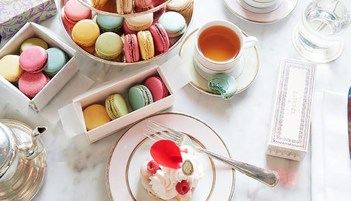 Blair Waldorf’s favorite macaron brand comes to India!