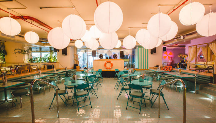 Come for the food, stay for the vibe!