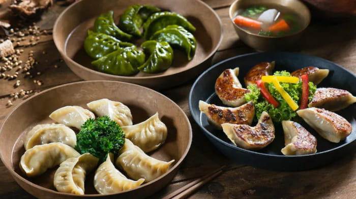 Avail the best deals and discounts when you order your favorite Momos via EazyDiner
