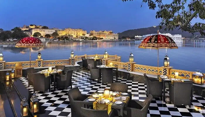 Dreamy hotspots for your next sundowner in the gorgeous city of Udaipur