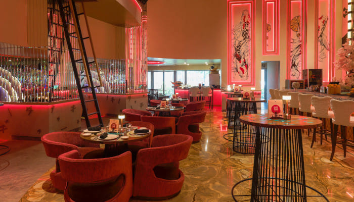A chic dining venue that marries classic Oriental elements with Indian influences