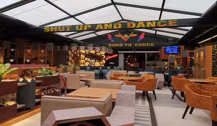 The go to destination for high spirited dining in the city