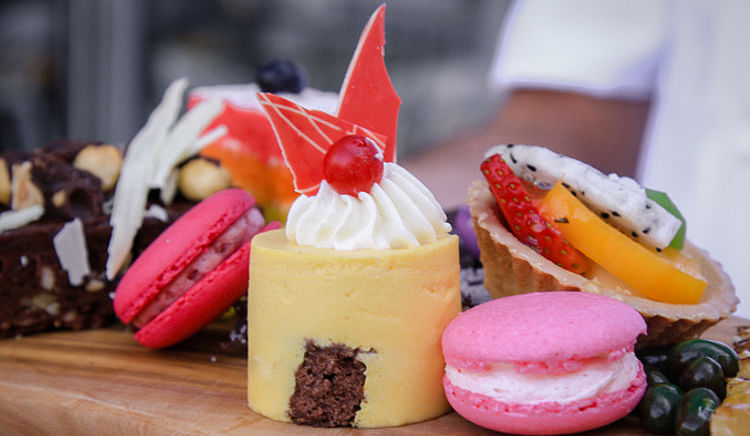 Satiate your sweet tooth cravings the right way…
