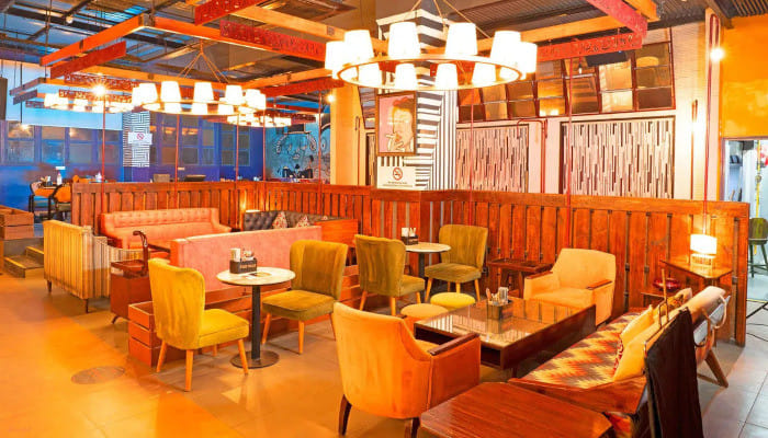 Experience the best of both worlds with Foxtrot’s unique dining concept 