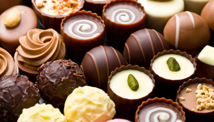 This is your sign to get your Valentine more than just a plain box of confectionery this chocolate day