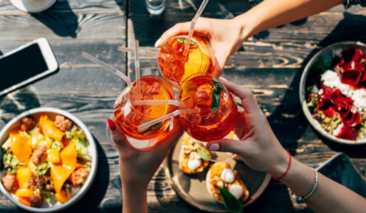 Top hotspots to celebrate the day of love with your friends