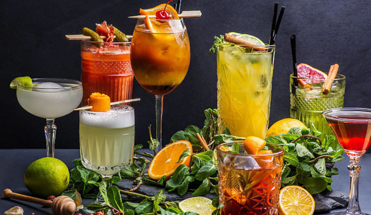 Sip into summer with fresh, flavorful and healthy drinks!