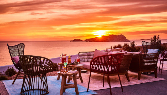 Revel in the magic of golden hour at these idyllic places in the city