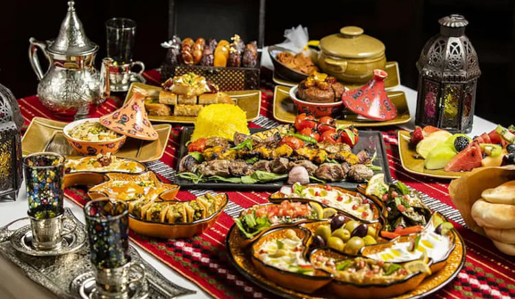 Every meal comes with incredible deals when you dine with EazyDiner