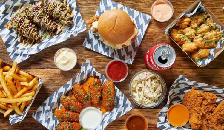 Nothing is better than grabbing late night bites at these all-night diners