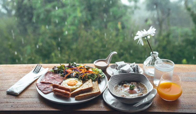 It’s raining dining deals!