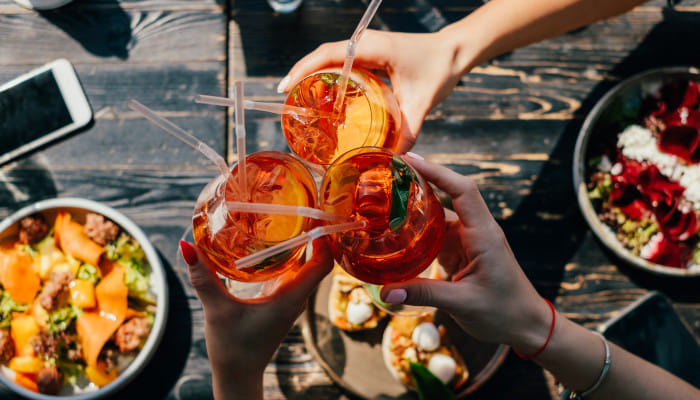 Cheers to good food, good friends & a good time!