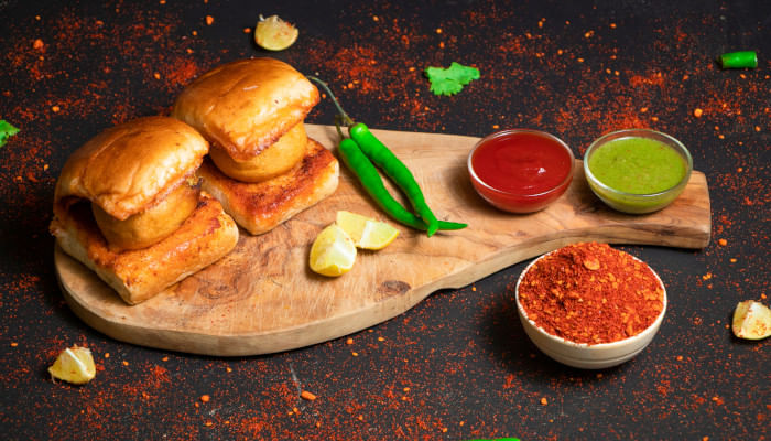 Ultimate Vada Pav Trail: Top 7 Exceptional Restaurants In Delhi NCR To Hit Up This World Vada Pav Day