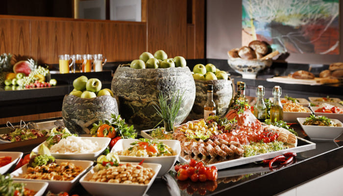 Delight the foodie in you with an ultimate gourmet feast!