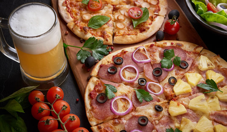 Save this collection if you're all about beer and pizza