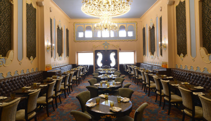 Tête-à-Tea With Sachin Pabreja: In Conversation With Third-Generation Restauranteur, Mr. Akash Kalra and His Vision to Elevate the Timeless Legacy of United Coffee House to New Heights