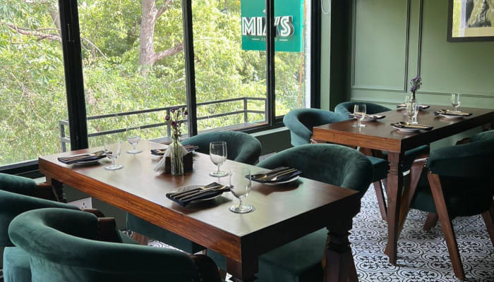 Embark on a gastronomic adventure and revel in the magic of Mia’s Bar & Kitchen