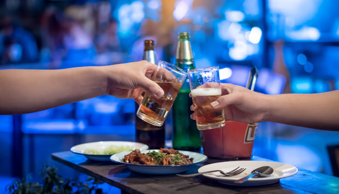 Witness live matches in full swing and enjoy delectable delights at Kochi's premier hotspots