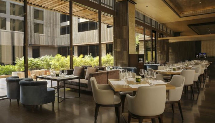 From Biryani To Belgian Waffles, A Guide To The Top 8 Restaurants In Delhi NCR For All Budgets
