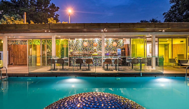 Unwind, drink and dine amidst the charming alfresco surroundings at Aqua!