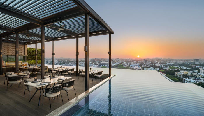 A haven to witness panoramic vistas and culinary brilliance hand in hand!