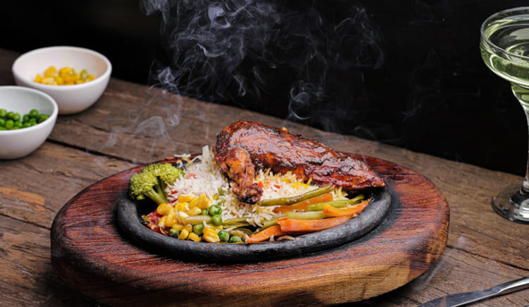 Sizzle your way through Pune's sizzler paradise!
