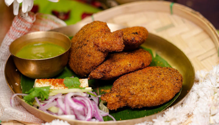 Savor monsoon-special delectables in the city of joy!