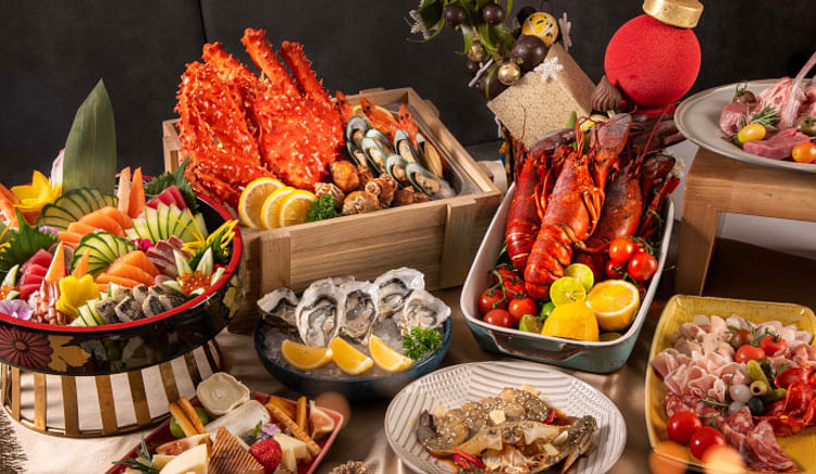 Relish the freshest seafood in Mumbai!