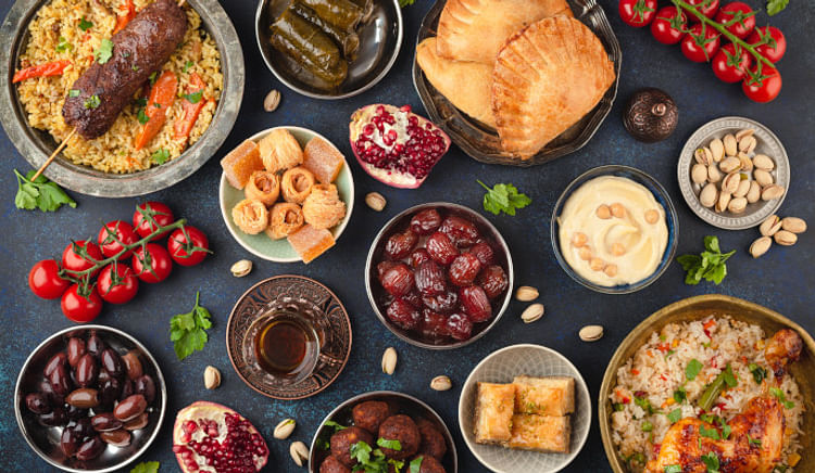 From traditional delicacies to gourmet spreads, explore the best buffet in Hyderabad for Iftari