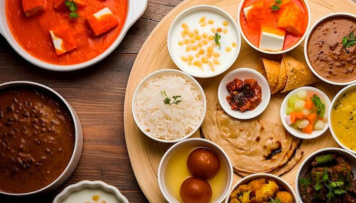 From Gujiyas to Thandai, Indulge in the Ultimate Holi Feast