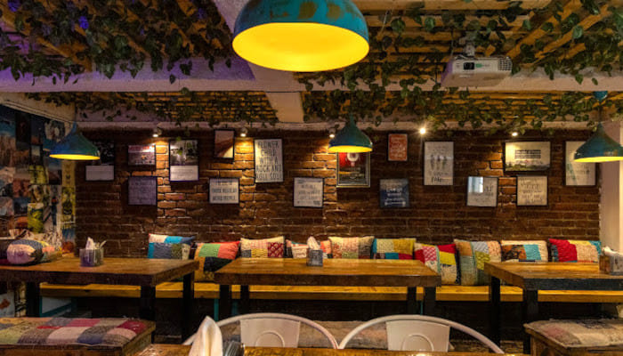 Explore the city’s top-rated cafés for every mood and craving