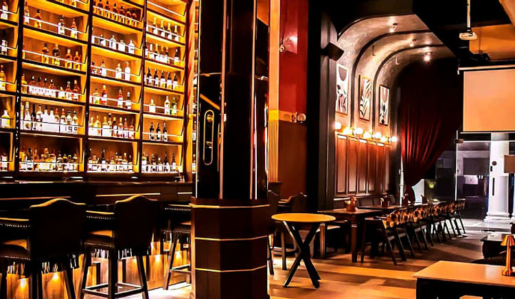 Dive into diverse cuisines and innovative drinks at one of Connaught Place’s best places to dine