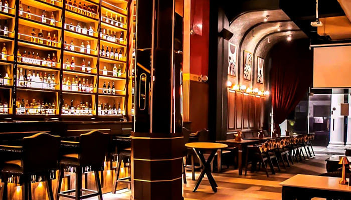 Dive into diverse cuisines and innovative drinks at one of Connaught Place’s best places to dine