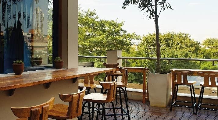 Best Outside seating in Delhi