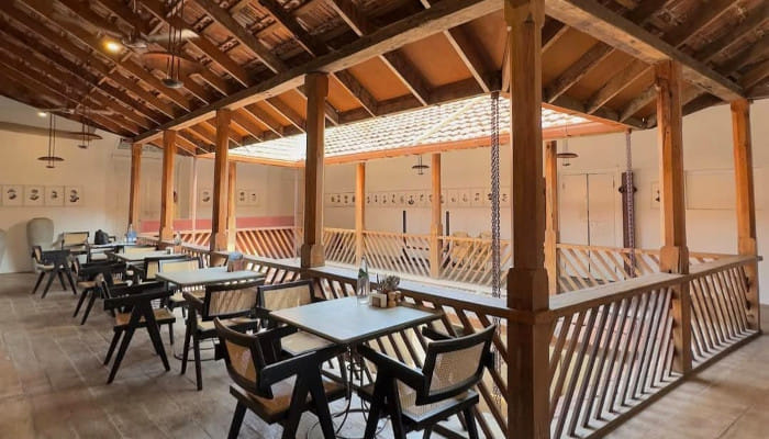 From coastal inspirations to global flair, each plate tells a story of craft and flavour