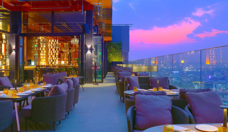 Good food, great views, and a dash of romance