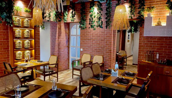 5 flavour-packed stops in one of Kolkata’s busiest neighbourhoods