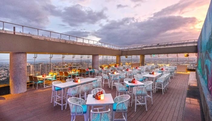 The city’s most scenic spots for dinner and drinks