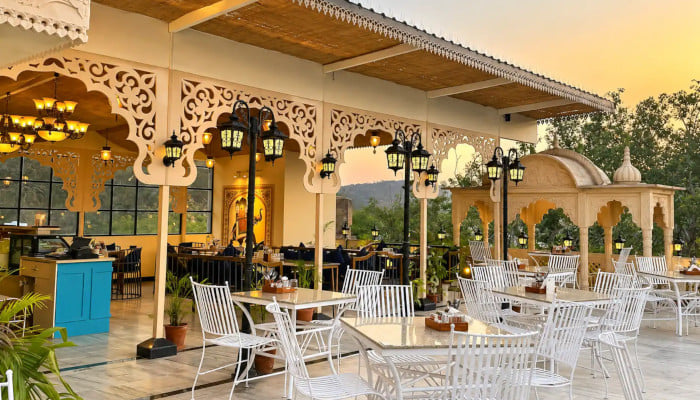 From fort-view rooftops to speciality coffee corners, five cafes in Jaipur worth photographing and booking