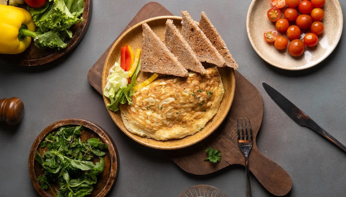 From ₹800 café breakfasts to a ₹3,000 hotel buffet, five Sunday brunch spots worth booking in Gurgaon