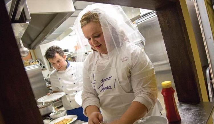 An unusual chef manages her kitchen in a unique way