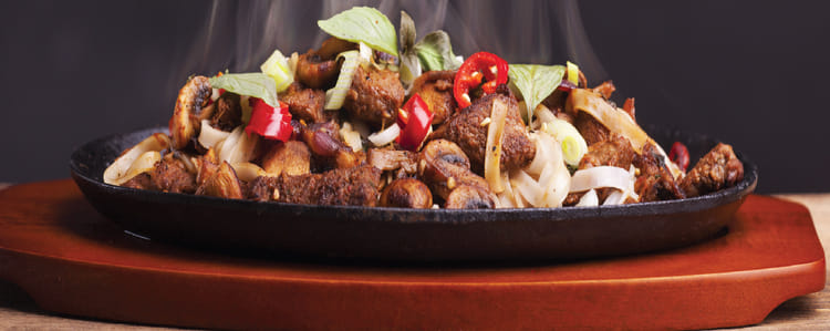 Restaurants in Mumbai that love serving Big Portions