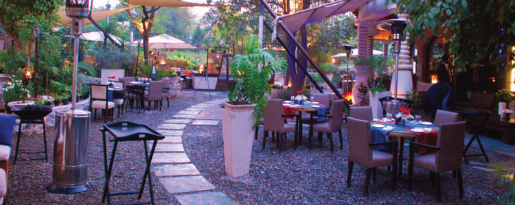 Explore food while sitting in the lap of the earth at garden restaurants and cafés in Delhi NCR