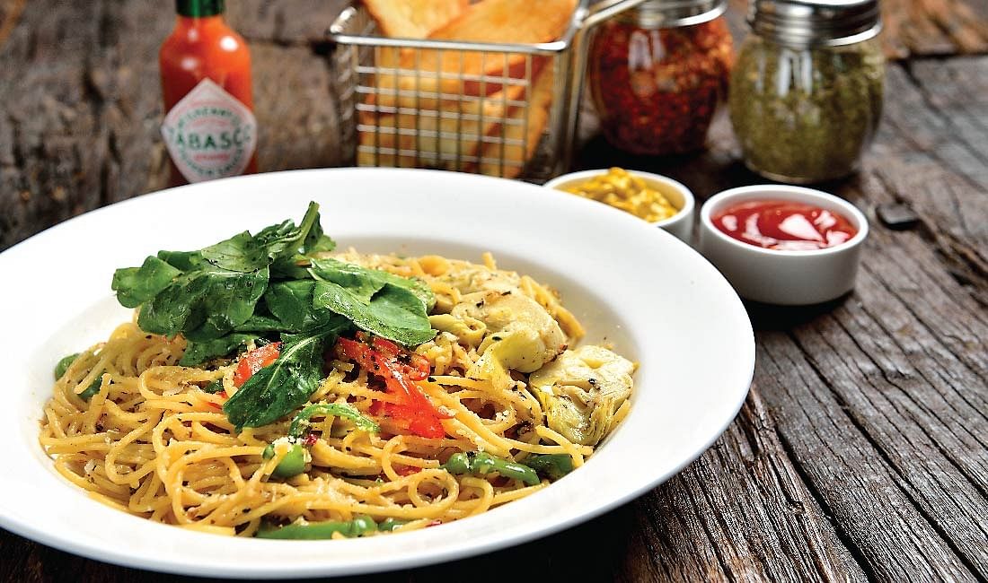 Cafe Delhi Heights