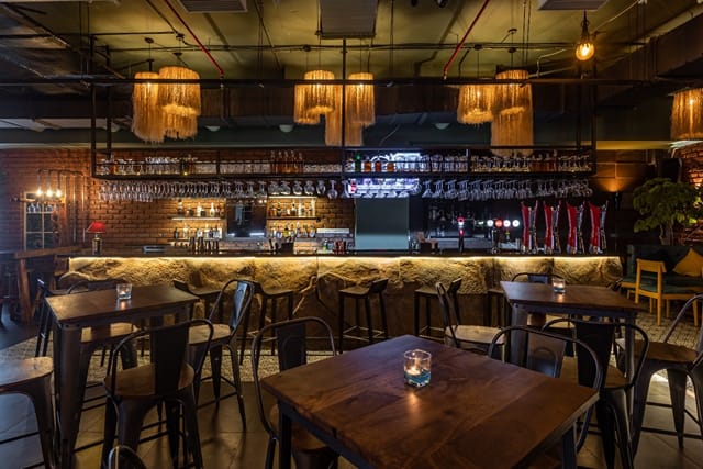 Marea Bar Lounge