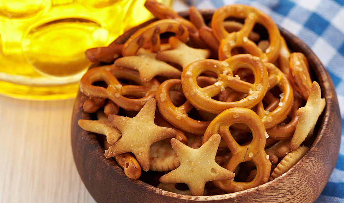 cafe yezdan camp pune