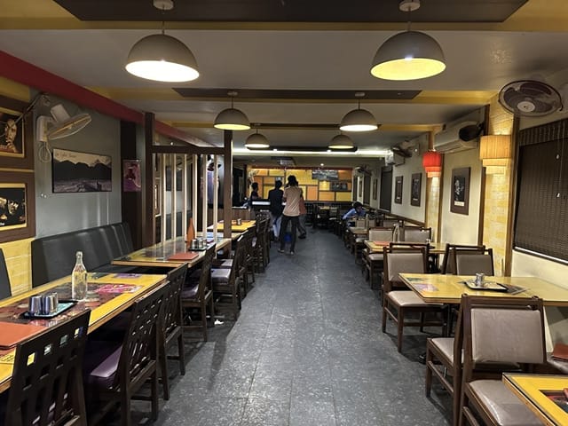 Pluto's Restaurant