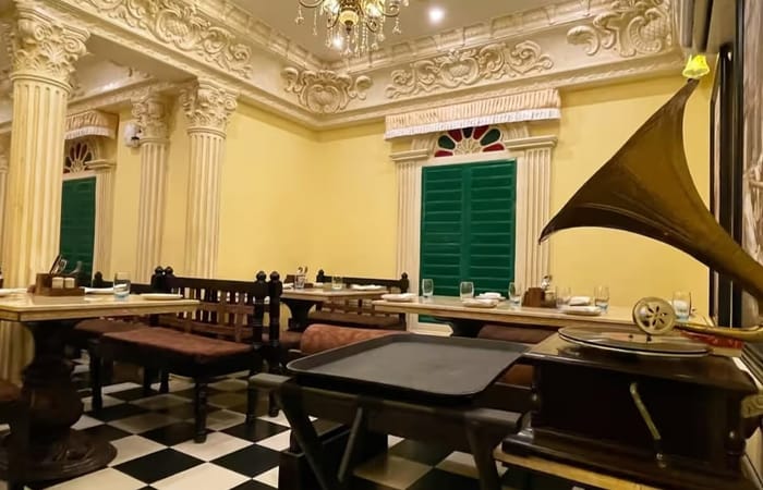 Restaurant Image