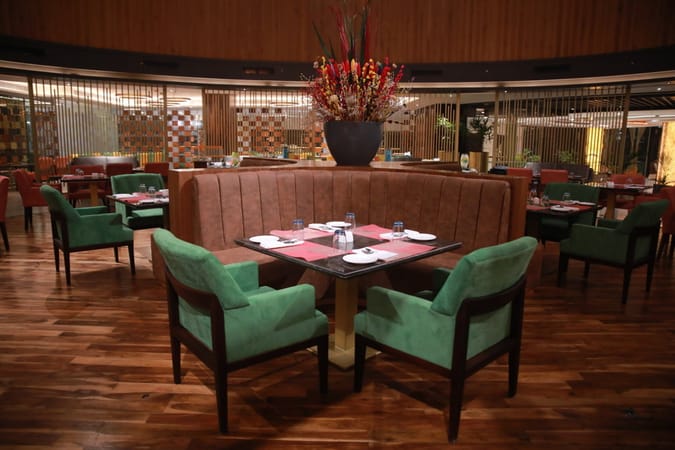 Sultan Raddison Blue Sultan in Radisson Blu Kaushambi Delhi NCR, Ghaziabad | Get Upto 50% Off