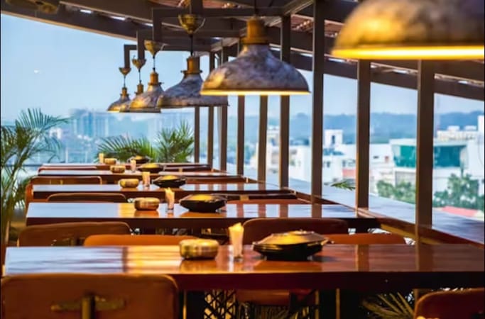 Shift Lounge in HSR, South Bengaluru | Get Upto 50% Off